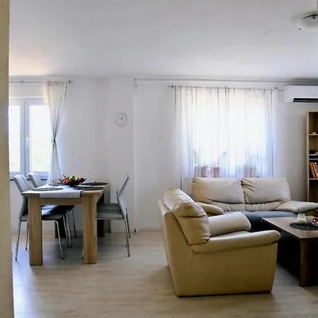 Villa Kuca Za Odmor Mumi
